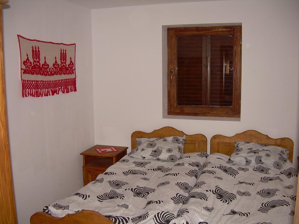 Veresko Villa Lacu Roșu Chambre photo